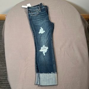 NWT Hollister low rise boyfriend jean